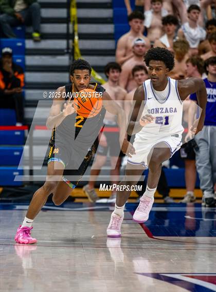 Thumbnail 3 in Bishop McNamara @ Gonzaga (WCAC Semi-Final) photogallery.