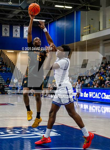 Thumbnail 3 in Bishop McNamara @ Gonzaga (WCAC Semi-Final) photogallery.