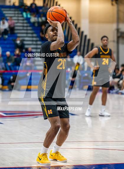 Thumbnail 3 in Bishop McNamara @ Gonzaga (WCAC Semi-Final) photogallery.