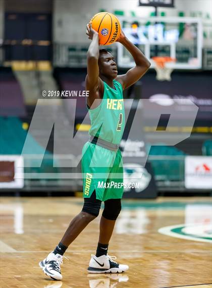 Thumbnail 2 in Kearns vs. Cottonwood (Utah Valley Tip-Off Classic) photogallery.