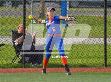 Thumbnail 3 in Mooresville @ Whiteland photogallery.