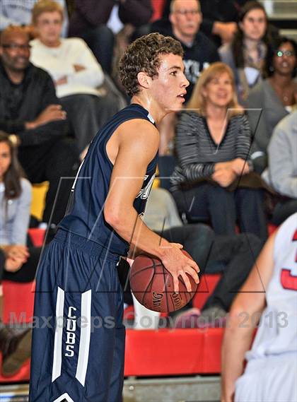 Thumbnail 2 in Loyola vs. Madison-Ridgeland Academy (MaxPreps Holiday Classic) photogallery.