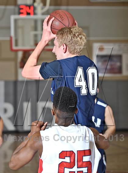 Thumbnail 3 in Loyola vs. Madison-Ridgeland Academy (MaxPreps Holiday Classic) photogallery.