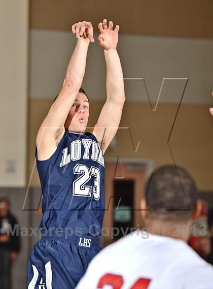 Thumbnail 2 in Loyola vs. Madison-Ridgeland Academy (MaxPreps Holiday Classic) photogallery.