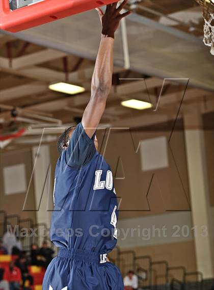 Thumbnail 1 in Loyola vs. Madison-Ridgeland Academy (MaxPreps Holiday Classic) photogallery.