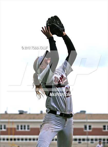 Thumbnail 2 in E.O. Smith/Tolland vs  Amity Regional (CIAC Class LL Quarterfinal) photogallery.