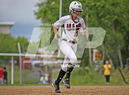 Thumbnail 3 in E.O. Smith/Tolland vs  Amity Regional (CIAC Class LL Quarterfinal) photogallery.