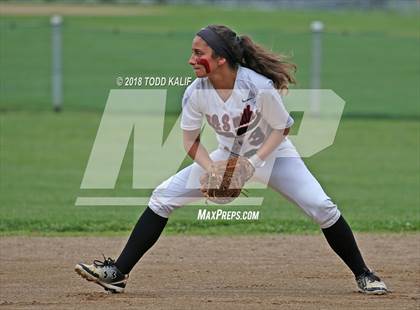 Thumbnail 2 in E.O. Smith/Tolland vs  Amity Regional (CIAC Class LL Quarterfinal) photogallery.