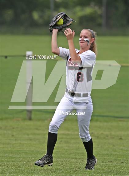 Thumbnail 1 in E.O. Smith/Tolland vs  Amity Regional (CIAC Class LL Quarterfinal) photogallery.