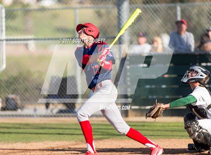 Thumbnail 3 in Great Oak @ Murrieta Mesa photogallery.