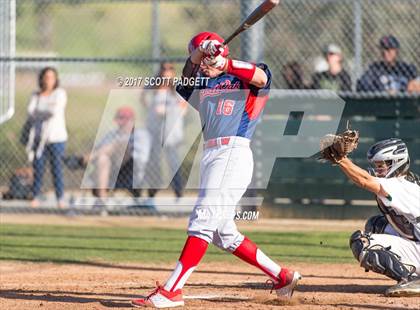 Thumbnail 1 in Great Oak @ Murrieta Mesa photogallery.