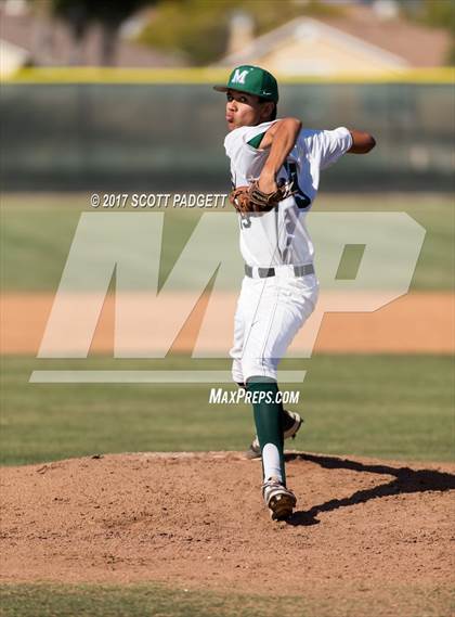 Thumbnail 1 in Great Oak @ Murrieta Mesa photogallery.