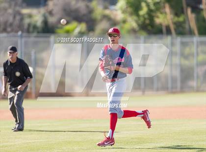 Thumbnail 2 in Great Oak @ Murrieta Mesa photogallery.