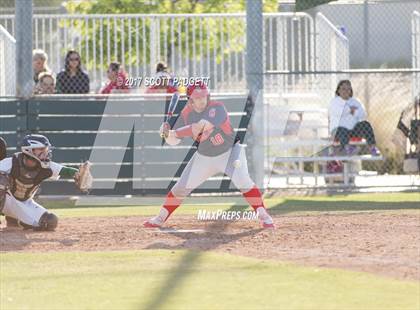 Thumbnail 1 in Great Oak @ Murrieta Mesa photogallery.