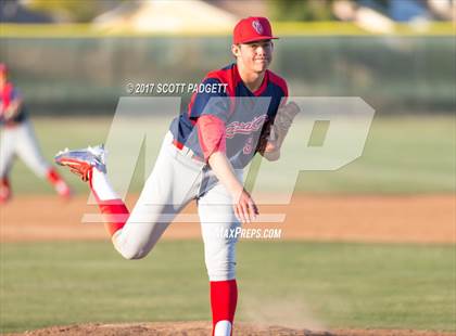 Thumbnail 2 in Great Oak @ Murrieta Mesa photogallery.