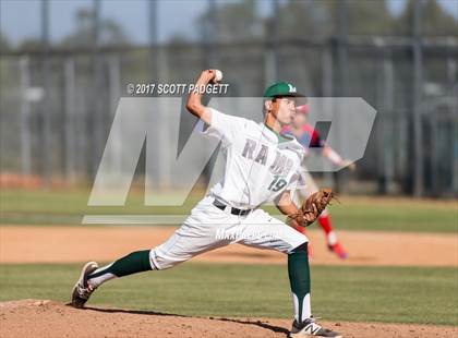 Thumbnail 1 in Great Oak @ Murrieta Mesa photogallery.