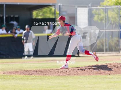 Thumbnail 2 in Great Oak @ Murrieta Mesa photogallery.