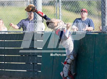 Thumbnail 1 in Great Oak @ Murrieta Mesa photogallery.