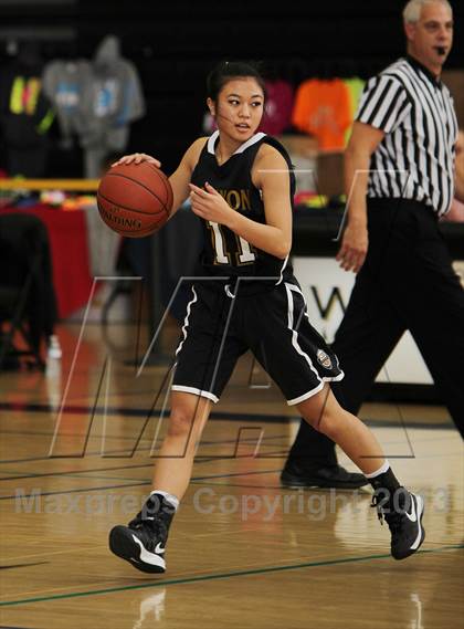 Thumbnail 2 in Canyon vs. Los Alamitos (So Cal Holiday Classic) photogallery.