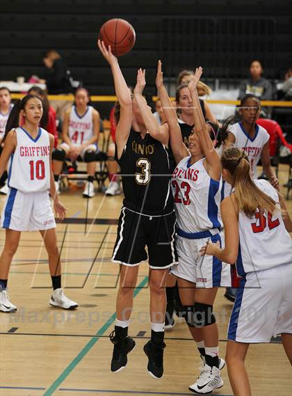Thumbnail 2 in Canyon vs. Los Alamitos (So Cal Holiday Classic) photogallery.