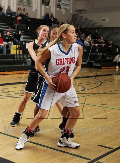 Thumbnail 3 in Canyon vs. Los Alamitos (So Cal Holiday Classic) photogallery.