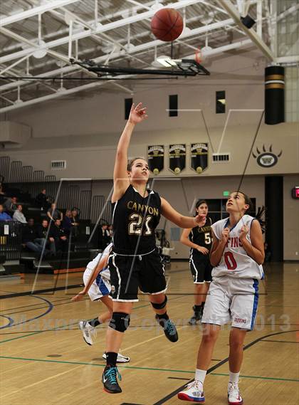 Thumbnail 2 in Canyon vs. Los Alamitos (So Cal Holiday Classic) photogallery.