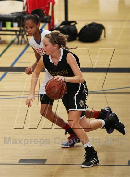 Thumbnail 3 in Canyon vs. Los Alamitos (So Cal Holiday Classic) photogallery.