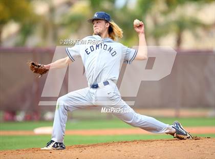 Thumbnail 3 in Highlands Ranch vs Edmond North photogallery.
