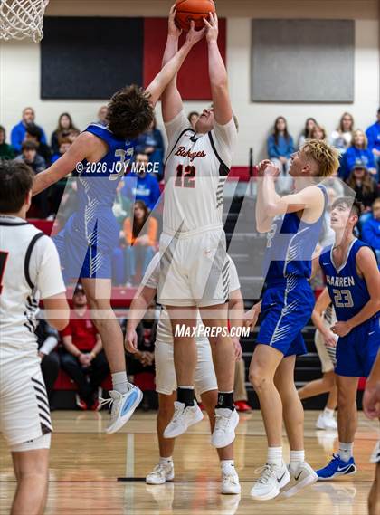 Thumbnail 3 in Warren vs. Nelsonville-York photogallery.