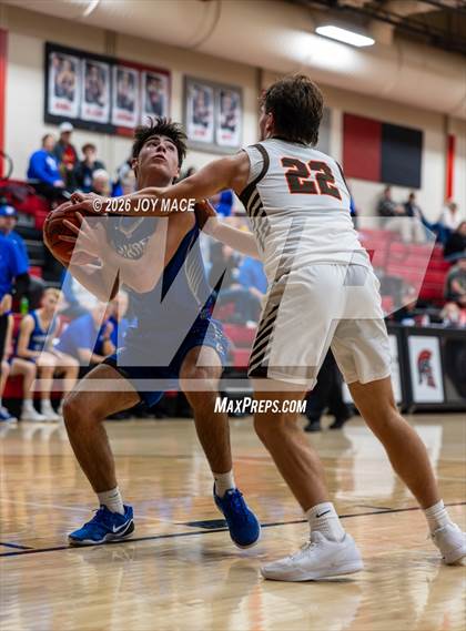 Thumbnail 2 in Warren vs. Nelsonville-York photogallery.