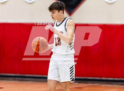 Thumbnail 1 in Warren vs. Nelsonville-York photogallery.