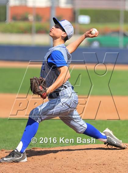 Thumbnail 3 in Camarillo @ Burbank photogallery.