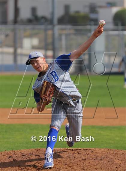 Thumbnail 2 in Camarillo @ Burbank photogallery.