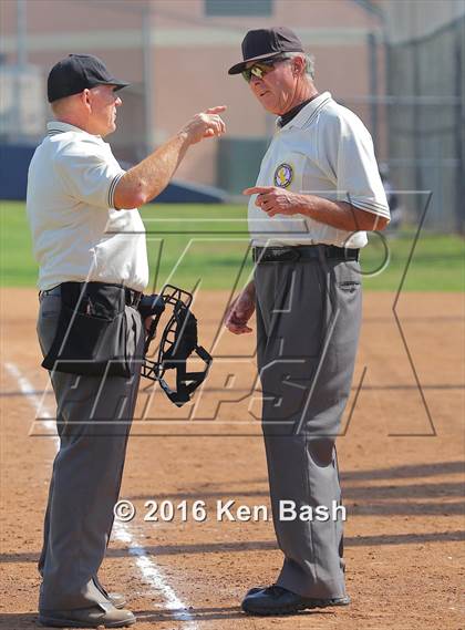 Thumbnail 2 in Camarillo @ Burbank photogallery.