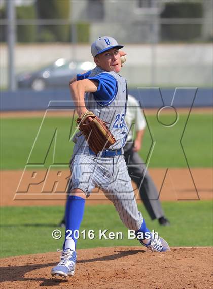 Thumbnail 3 in Camarillo @ Burbank photogallery.