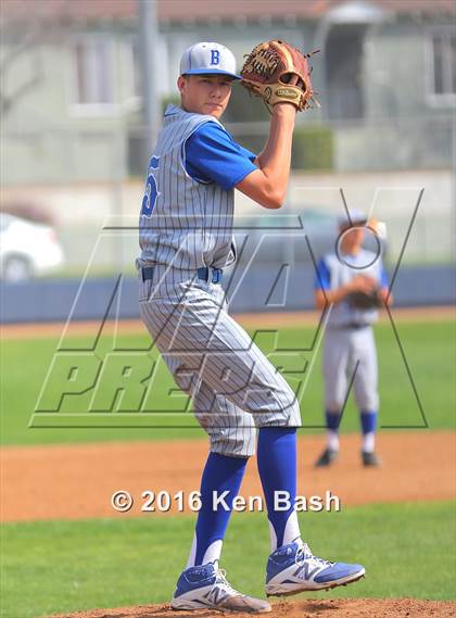 Thumbnail 1 in Camarillo @ Burbank photogallery.