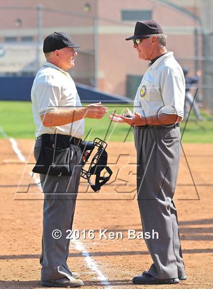Thumbnail 3 in Camarillo @ Burbank photogallery.