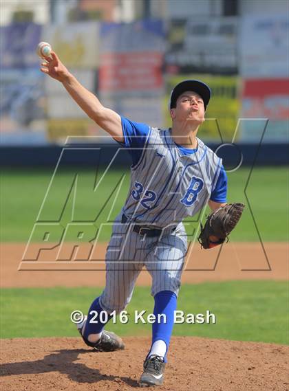 Thumbnail 2 in Camarillo @ Burbank photogallery.