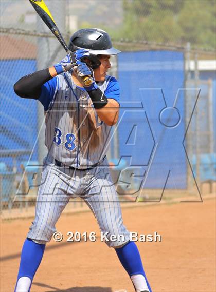 Thumbnail 3 in Camarillo @ Burbank photogallery.