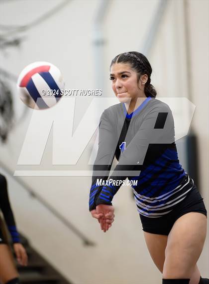 Thumbnail 2 in Antioch @ Overton photogallery.