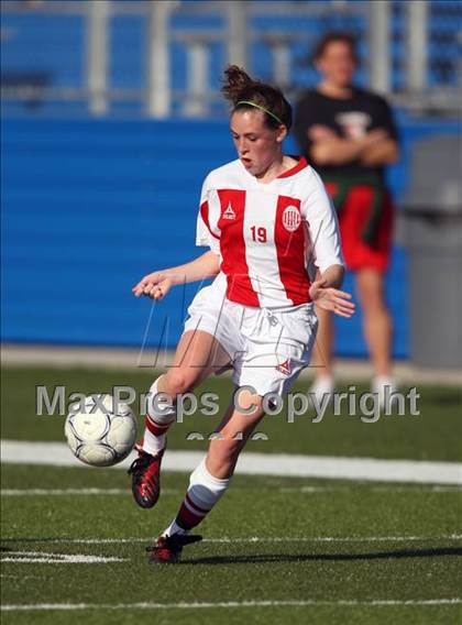 Thumbnail 2 in Belton vs The Woodlands (Georgetown Gonernor's Cup) photogallery.