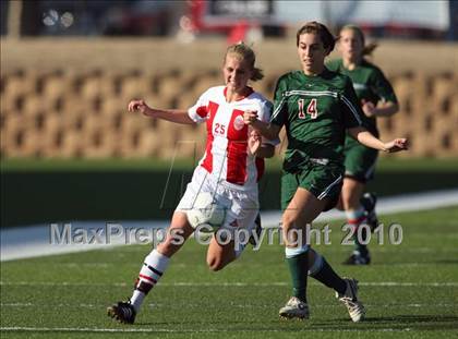 Thumbnail 2 in Belton vs The Woodlands (Georgetown Gonernor's Cup) photogallery.