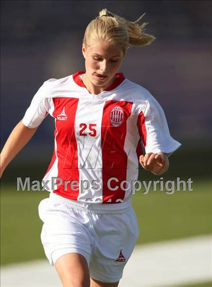 Thumbnail 2 in Belton vs The Woodlands (Georgetown Gonernor's Cup) photogallery.