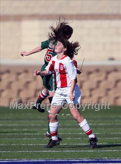 Thumbnail 2 in Belton vs The Woodlands (Georgetown Gonernor's Cup) photogallery.