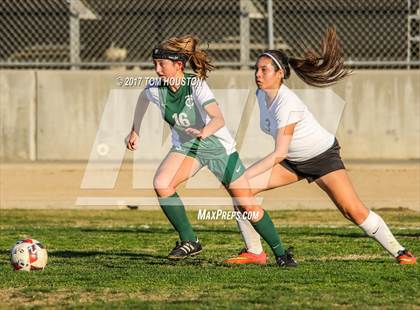 Thumbnail 3 in Arroyo vs Temple City photogallery.