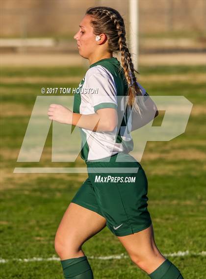 Thumbnail 3 in Arroyo vs Temple City photogallery.