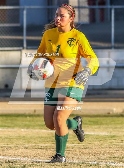 Thumbnail 2 in Arroyo vs Temple City photogallery.