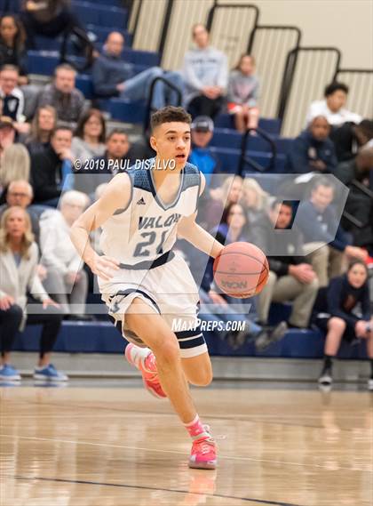 Thumbnail 2 in Valor Christian vs. Windsor (CHSAA 5A 1st Round) photogallery.