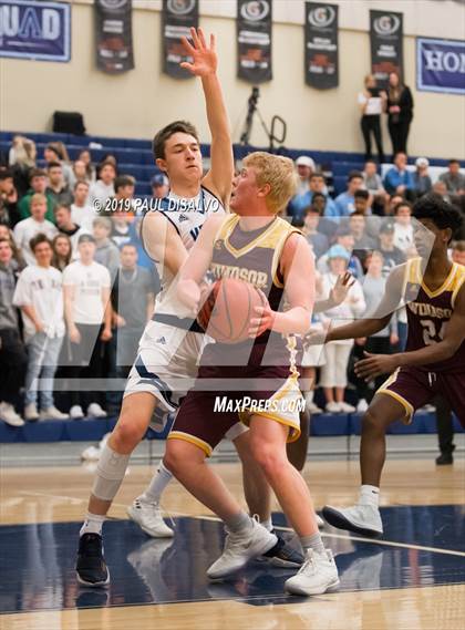 Thumbnail 3 in Valor Christian vs. Windsor (CHSAA 5A 1st Round) photogallery.