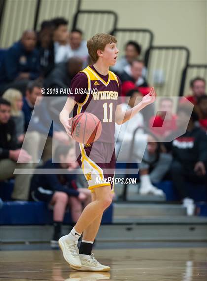 Thumbnail 1 in Valor Christian vs. Windsor (CHSAA 5A 1st Round) photogallery.